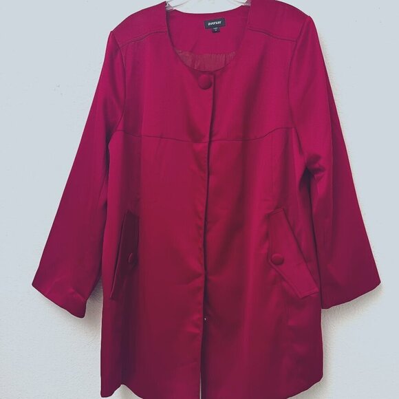 Avenue Elegant longline Red Satin Pleated Swing Jacket Coat Plus Size 26‎ - Picture 1 of 10